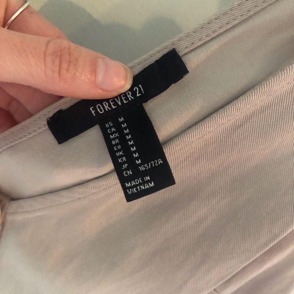 Romper - Picture 2 of 4